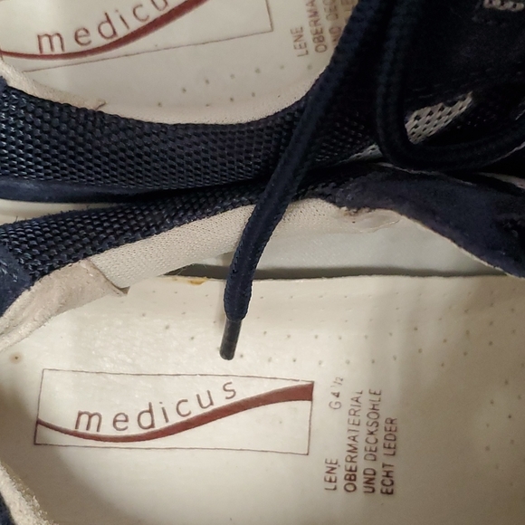 Medicus shoes - Picture 2 of 3